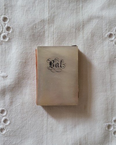 Ancien petit miniature - ancien,
