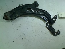 Triangle inferieur avant droit