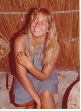 Vintage photo 7x5" - pretty smiling blonde young woman