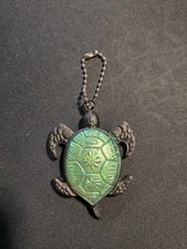 pendentif tortue en resine