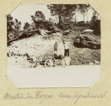 Voiturette tricycle circa