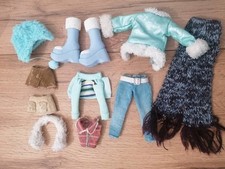 Bratz Wintertime Wonderland Lot 3 Vêtements Divers