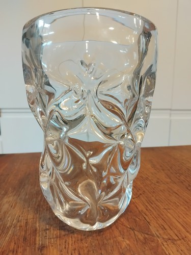 Très joli vase cristal - très,