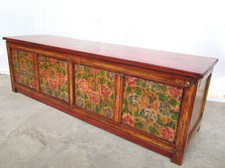 Tibet Lowboard Farbenfrohe