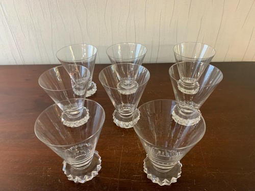 Verres eau modèle - à,
