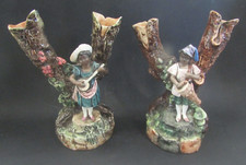 vases en barbotine dans le