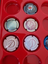 LOT DE 4 CAPSULES DEVAVRY