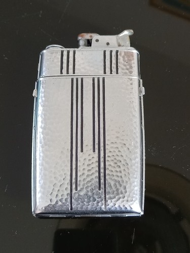 Briquet etui cigarettes - à,