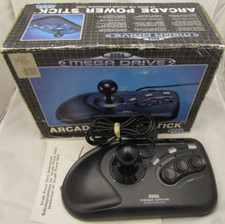 MANETTE ARCADE POWER STICK EN BOITE POUR SEGA MEGADRIVE (vendeur pro)