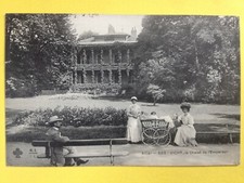 cpa Auvergne VICHY (Allier) Le CHALET de l'EMPEREUR Animés Poussette Historique