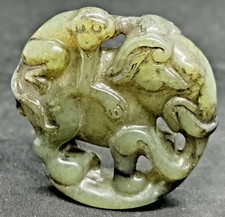 Ancien pendentif sculpture