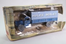 LG064 IXO Camions Autrefois 28 1/43 Camion Berliet GDR 7W Huiles Berliet 1947
