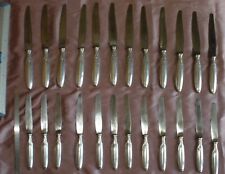 Ménagère 12 +12= 24 couteaux Christofle style Louis XVI Métal argenté Lame acier
