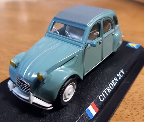 Voiture miniature citroen - miniature, 2cv