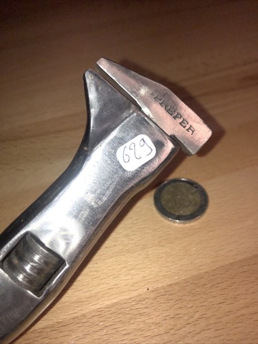 629 old tool outil - (n°629, ancien