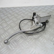 Maitre cylindre avant droit