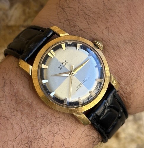 Montre manuelle vintage