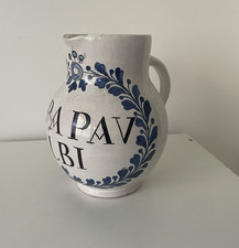 Pichet pot de pharmacie style