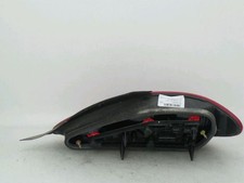 Feu arriere principal gauche