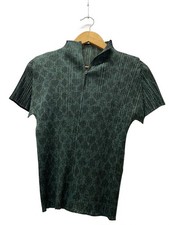 PLEATS PLEASE ISSEY MIYAKE