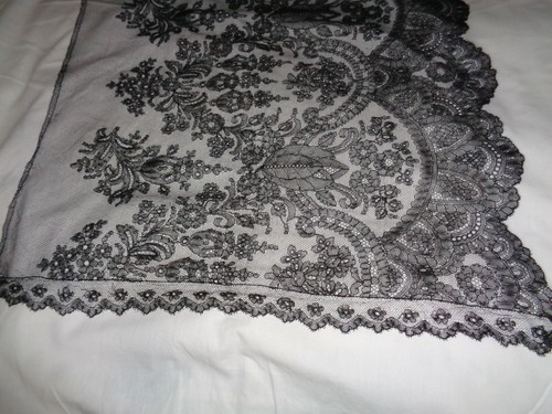Volant chantilly dentelle - volant,