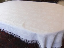 Tapis de table à franges XIXè - damassé rose poudré à décor de grandes feuilles