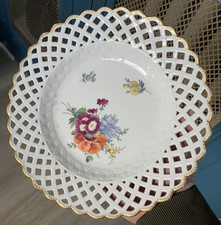 Belle Assiette Porcelaine