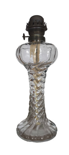 Ancienne lampe pétrole en - à,