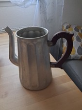 Ancienne cafetière aluminium