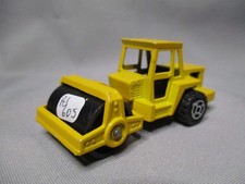 AJ605 MAJORETTE ROULEAU