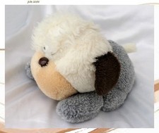 Doudou Peluche Chien Couché