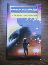 Patricia MacDonald: Un étranger dans la maison/ Le Livre de Poche  2003