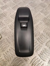 Interrupteur de leve vitre avant droit PEUGEOT 208 1 PHASE 1 96751118ZD