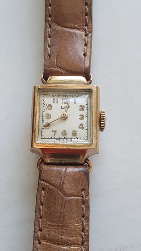 Montre vintage femme - lip, or