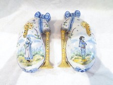 2 bouquetières murales cornemuse faience Quimper HB breton bretonne 22,8cm