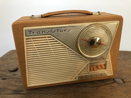 Poste radio vintage années