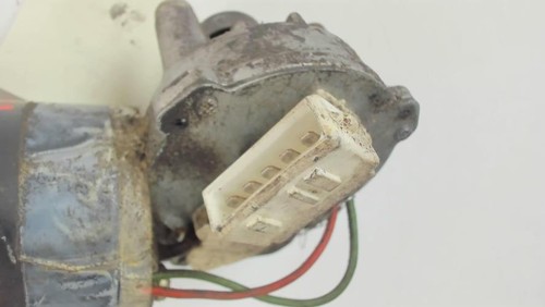Moteur essuie glace avant