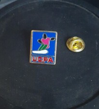 Pin's UCPA - Pin Pins Badge L23