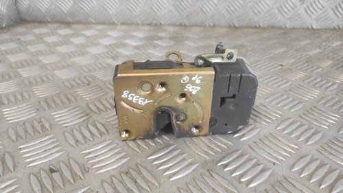 Serrure fermeture porte avant