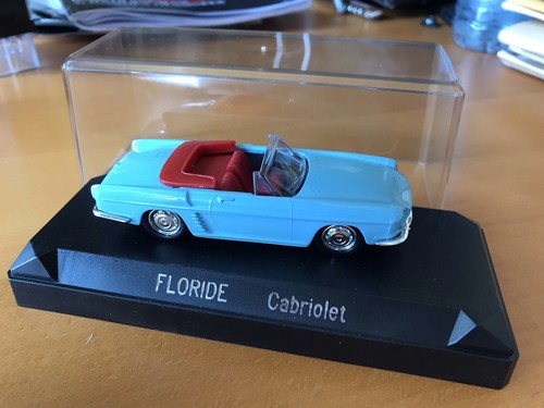 Solido voiture renault - 1/43,