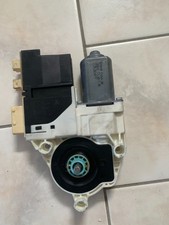 Moteur lève vitre AVANT