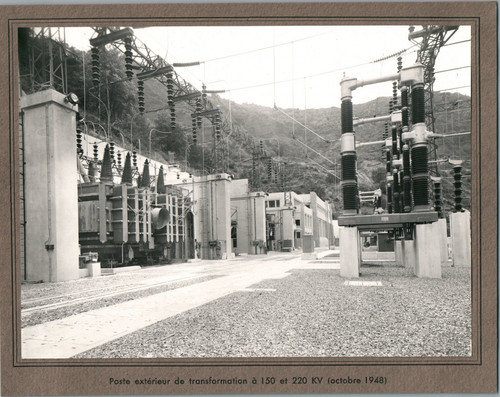 Construction centrale - de, la