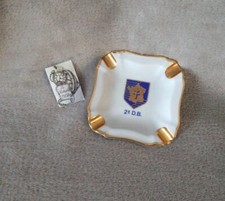Cendrier porcelaine 2 e division blindée création réservée modèle depose France