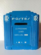 TIRELIRE BLEUE LA POSTE  EN PLATRE FORME DE BOITE AUX LETTRES MODELE 1930 PTT