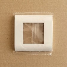 1 Plaque blanche 1 poste - ancien MOSAIC 45 - LEGRAND 75002