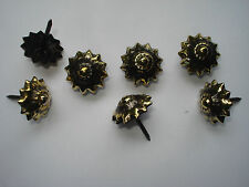 Clous de tapissier de style