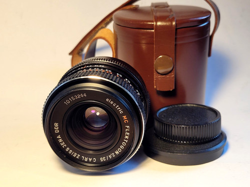 M42 carl zeiss jena - carl,