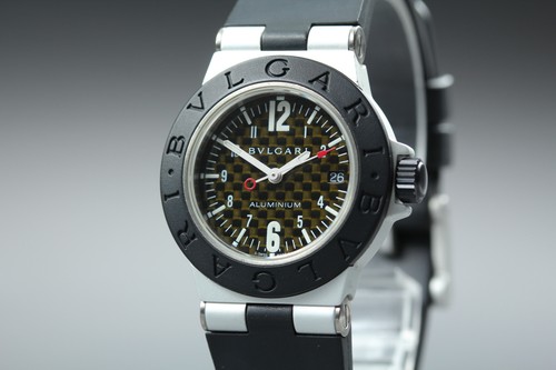 Presque comme neuve montre - [presque,