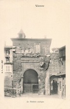 38 VIENNE LE THEATRE