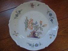BELLE ASSIETTE EN FAIENCE DE